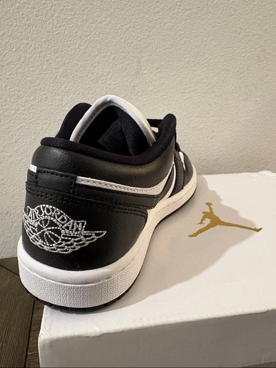 NIB [Jordan] Nike Air Jordan 1 Low Top Panda Sneakers Shoes Womens 5.5 / Youth 4 - Picture 9 of 12